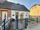Ansicht Haus - 4 Zimmer Einfamilienhaus zum Kaufen in Celle