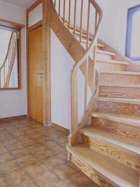 Diele / Treppe ins OG - 