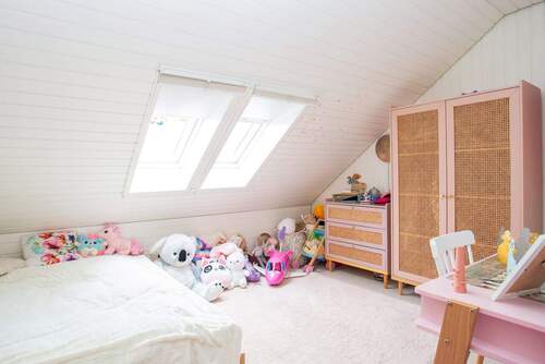 Hauptwohnung DG - Kinderzimmer - 