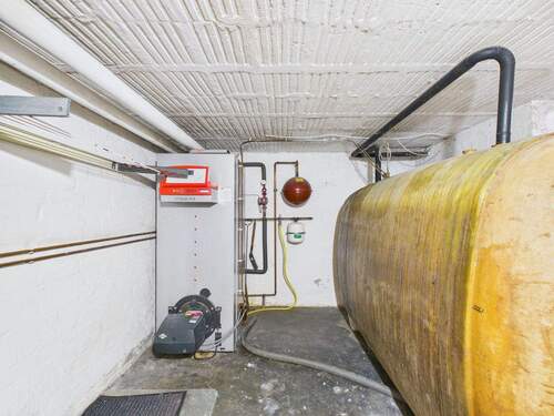 Ölheizung Keller bj. 2000 - 