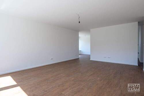 Wohnzimmer EG - 6 Zimmer Mehrfamilienhaus, Wohnhaus in Thyrnau