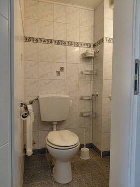 WC - 