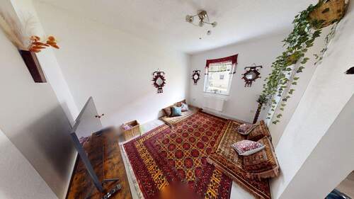 Wohnzimmer 1 - 2 Zimmer Mehrfamilienhaus, Wohnhaus in Kassel