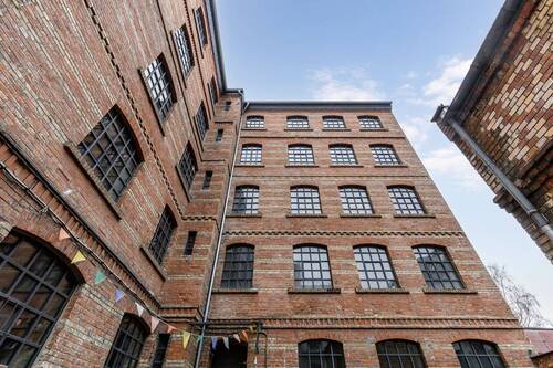 Factory Canvas - 4 Zimmer Etagenwohnung in Berlin