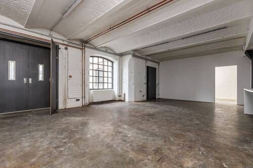 Factory Canvas - 