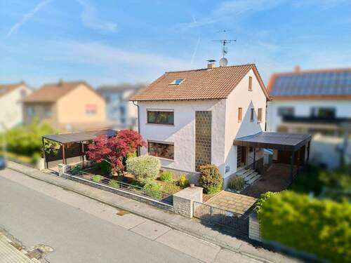 Hausansicht 3 - Einfamilienhaus mit 137,00 m² in Hemsbach zum Kaufen