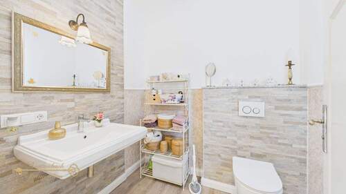 Gäst-WC - Doppelhaushälfte mit 175,00 m² in Verden (Aller) zum Kaufen