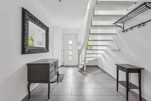 Entrée - Einfamilienhaus mit 147,80 m&sup2; in Dahlwitz-Hoppegarten zum Kaufen