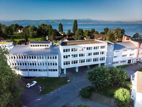 Stengel Immobilienservice Immobilienmakler Bodense - Helles 2,5 Zimmer-Büro mit Gemeinschaftsküche
