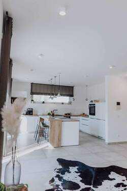 Küche - 6 Zimmer Einfamilienhaus in Großdeuben