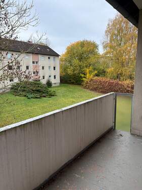 IMG_0748.jpeg - EINZIEHEN & WOHLFÜHLEN: Tolle 2-Zimmer Wohnung mit Wannenbad