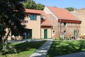 Blick vom Parkplatz - 4 Zimmer Einfamilienhaus zum Kaufen in Nuthetal