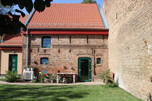 Backsteinremise - 4 Zimmer Einfamilienhaus in Nuthetal