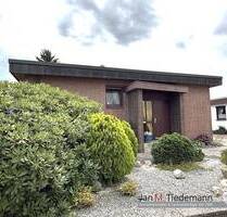 St. Gertrud: Einfamilienhaus im Split-Level mit 6 Zimmern, Keller und Garage - Lübeck