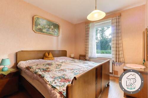 Zimmer I - Mehrfamilienhaus, Wohnhaus mit 116,50 m&sup2; in Armstorf zum Kaufen