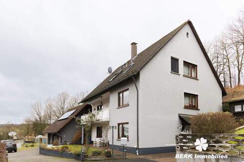 Vorderansicht - BERK Immobilien - großzügiges Wohnhaus in Mömbris-Rothengrund mit zwei abgetrennten Wohneinheiten
