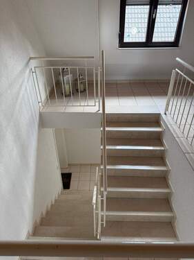 transparenter Hausflur.JPG - 