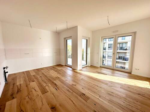 Wohnzimmer - 3 Zimmer Etagenwohnung in Dresden