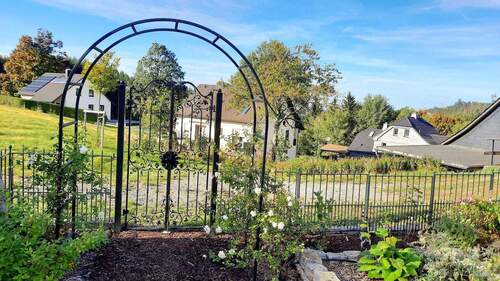 Tor vom Nutzgarten zur Wiese - 