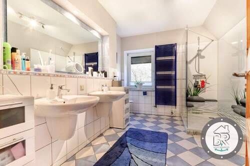 Komfortables Familienbad - 