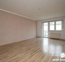 BERK Immobilien - 3-Zimmer Eigentumswohnung mit Balkon und TG-Stellplatz - Maintal / Dörnigheim