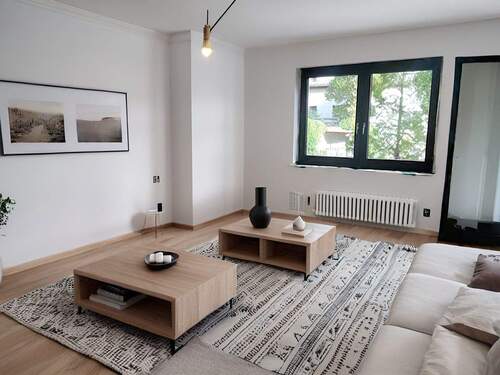 Wohnzimmer, mögliche Einrichtungsvariante , KI erzeugt - 2 Zimmer Etagenwohnung zum Kaufen in Köln