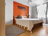 Großzügiges Schlafzimmer - Etagenwohnung mit 50,00 m² in Stuttgart zum Kaufen