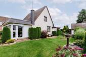 Hausansicht - 4 Zimmer Einfamilienhaus zum Kaufen in Bienenbüttel