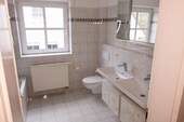Badezimmer 1 - 5 Zimmer Doppelhaushälfte in Landshut