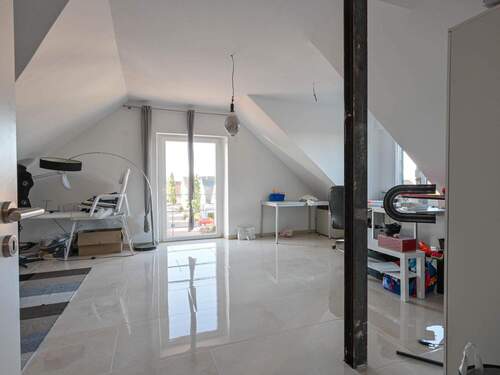 DG Hobbyraum/Büro - 