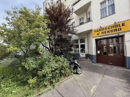 Eingang - 3 Zimmer Büro zur Miete in Berlin