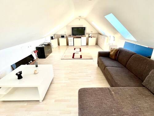 Haus Fürth Spitzdach 2.jpg - 