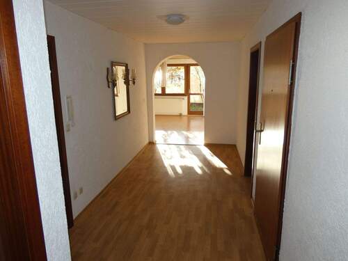 Diele.JPG - 3 Zimmer Etagenwohnung zum Kaufen in Lauterstein