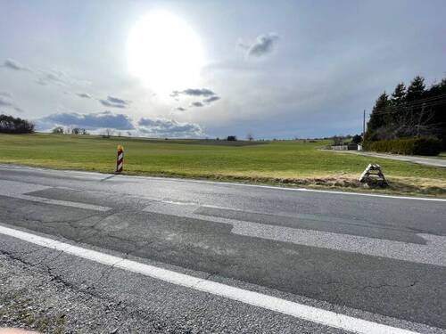 Blick Südwesten - Grundstück in Bretnig-Hauswalde zum Kaufen
