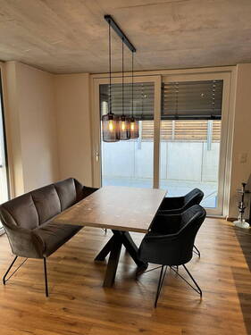 Essbereich mit Balkon - 3 Zimmer Etagenwohnung zur Miete in Niederstotzingen