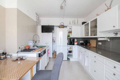 Küche 1.OG - 5 Zimmer Doppelhaushälfte in Stuttgart