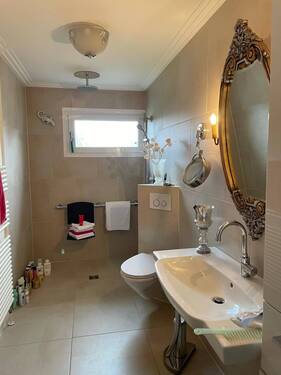 barriefreies Duschbad.jpg - 