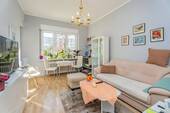 Wohnzimmer - 2 Zimmer Etagenwohnung zum Kaufen in Berlin