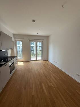 2ZW4 - 2 Zimmer Etagenwohnung zur Miete in Berlin