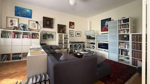 Wohnzimmer - 3 Zimmer Etagenwohnung zum Kaufen in Berlin