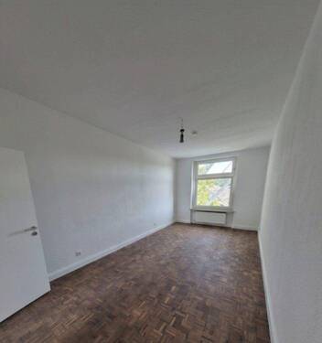 Zimmer 2 - 2 Zimmer Etagenwohnung zur Miete in Wuppertal