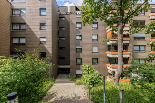 Ansicht Eingang - 4 Zimmer Etagenwohnung in Pfullingen