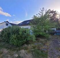 Renovierungsbedürftiges Einfamilienhaus mit idyllisch gelegenen Grundstück - Munster Trauen