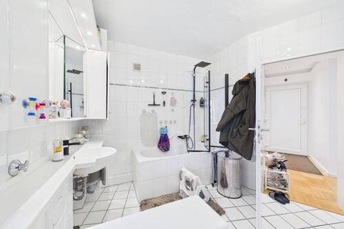 Badezimmer - Etagenwohnung mit 89,00 m&sup2; in Münster zum Kaufen