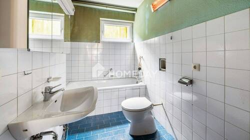 KG Badezimmer 1 - 