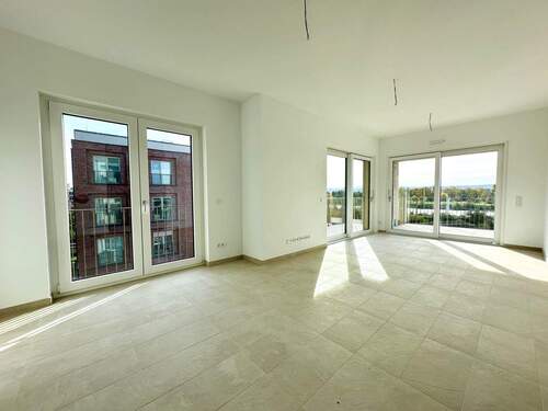 helles Wohnzimmer - 3 Zimmer Etagenwohnung zur Miete in Dresden