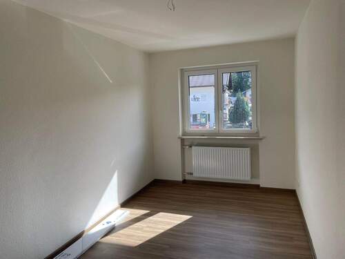 Zimmer 3 - 