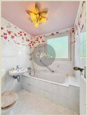 Bad - Etagenwohnung mit 60,20 m&sup2; in Berlin zum Kaufen