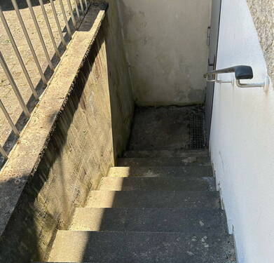 Kellertreppe von außen - 