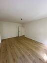 Wohnzimmer – Blick zum Eingang - 